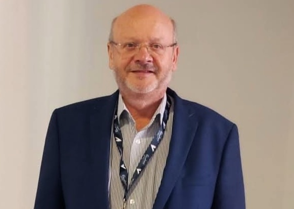 Trauer um Verleger und Notengraphiker Michael Nowotny (1960–2026)
<span class="bsf-rt-reading-time"><span class="bsf-rt-display-label" prefix="Lesezeit ca."></span> <span class="bsf-rt-display-time" reading_time="1"></span> <span class="bsf-rt-display-postfix" postfix="Min."></span></span><!-- .bsf-rt-reading-time -->